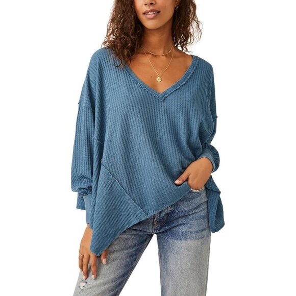 We The Free Oversize Large Blue Waffle Knit V-Neck Pullover Jersey Sweater Casua - Picture 1 of 11